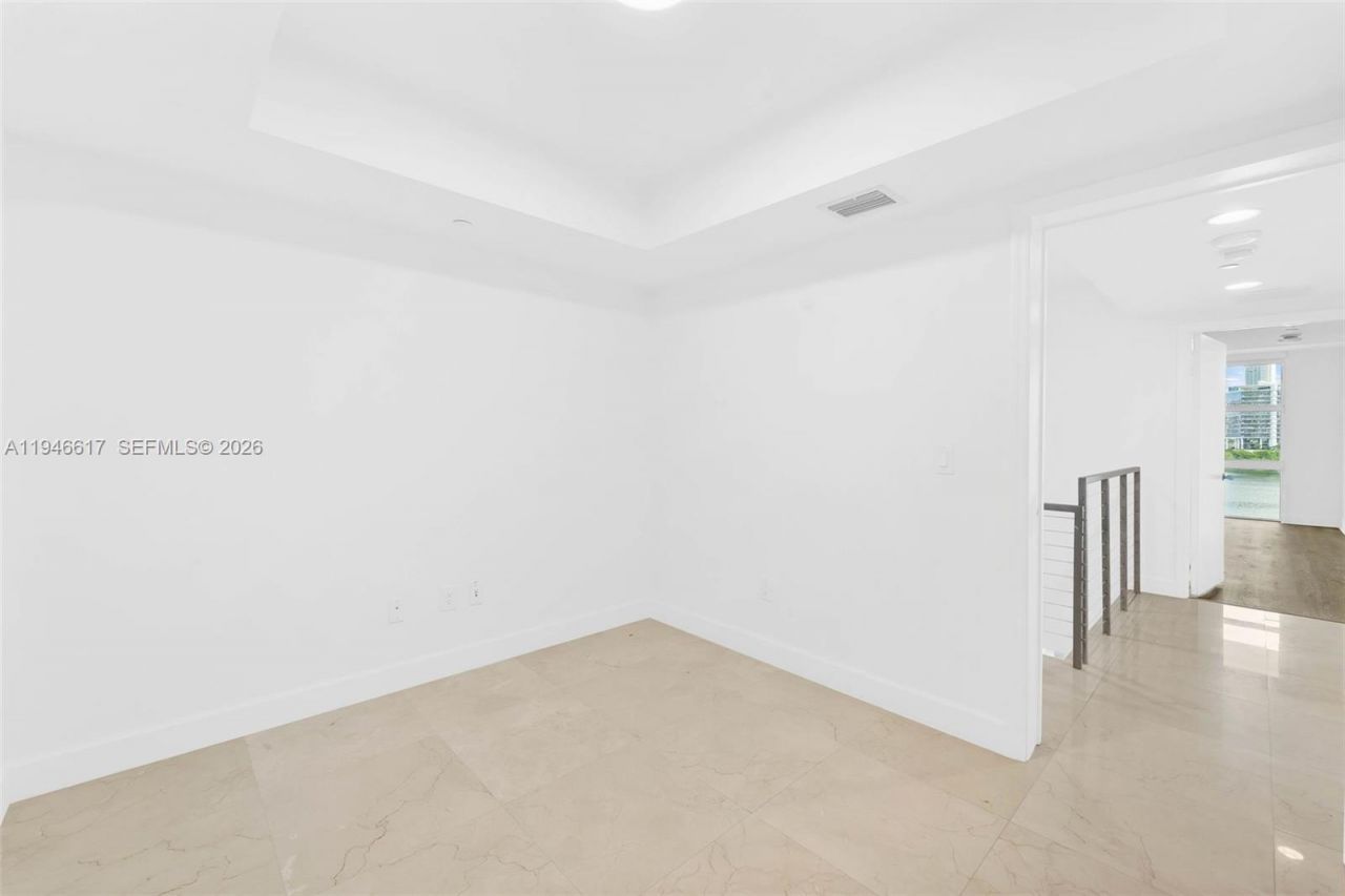 3301 NE 183rd St, Unit 508, Aventura, FL 33160 Photo