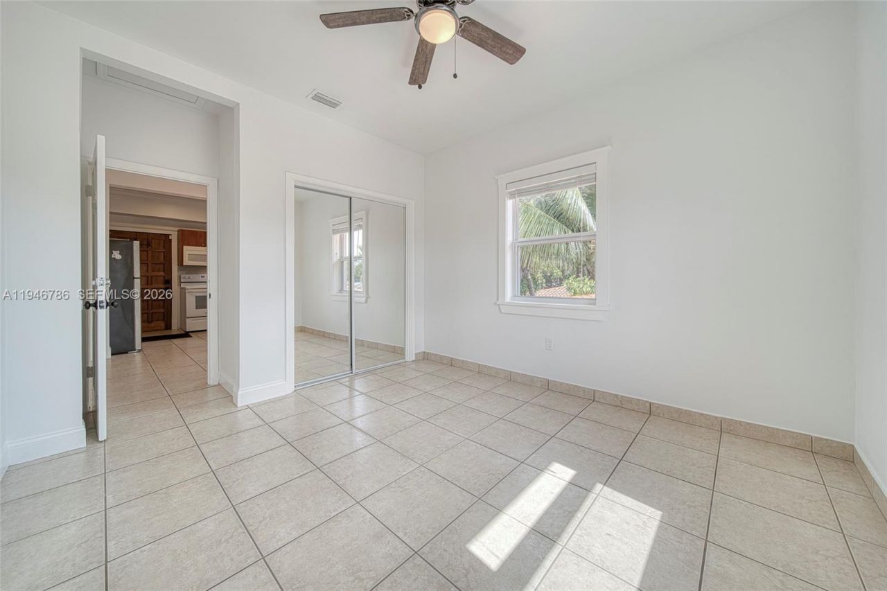 2205 SW 13th St, Unit B, Miami, FL 33145 Photo