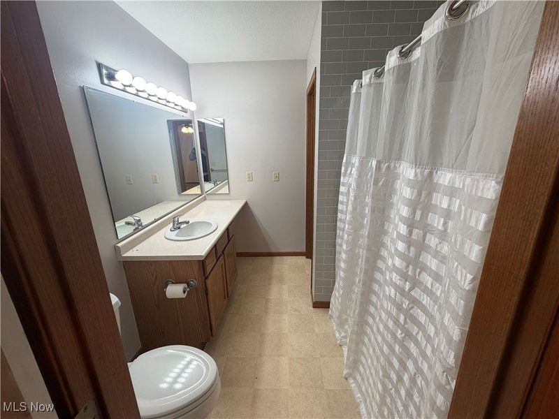 6913 Tippecanoe Road, Boardman, OH 44406 Photo 23