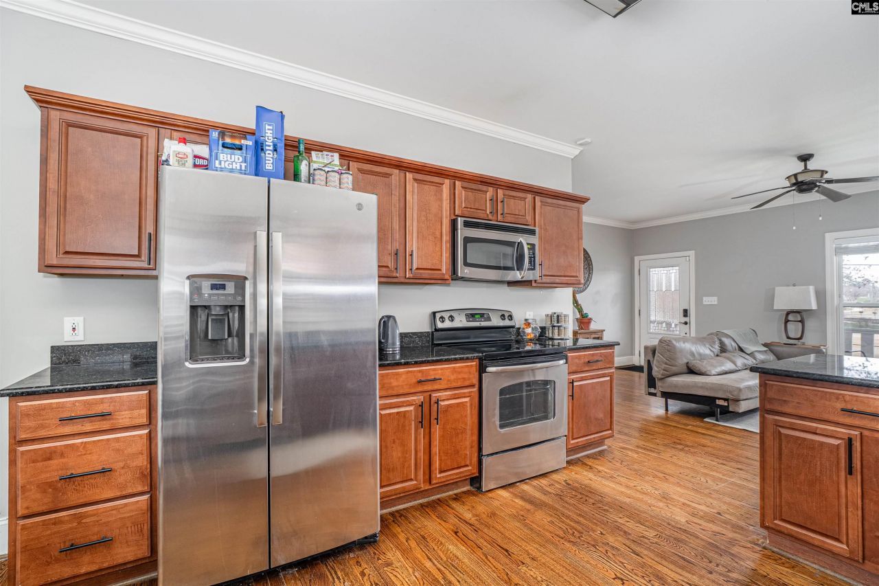 3903 Lamar St Photo 13