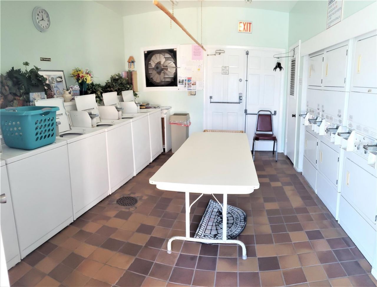 2707 41st Avenue S, Unit 187, Saint Petersburg, FL 33711 Photo