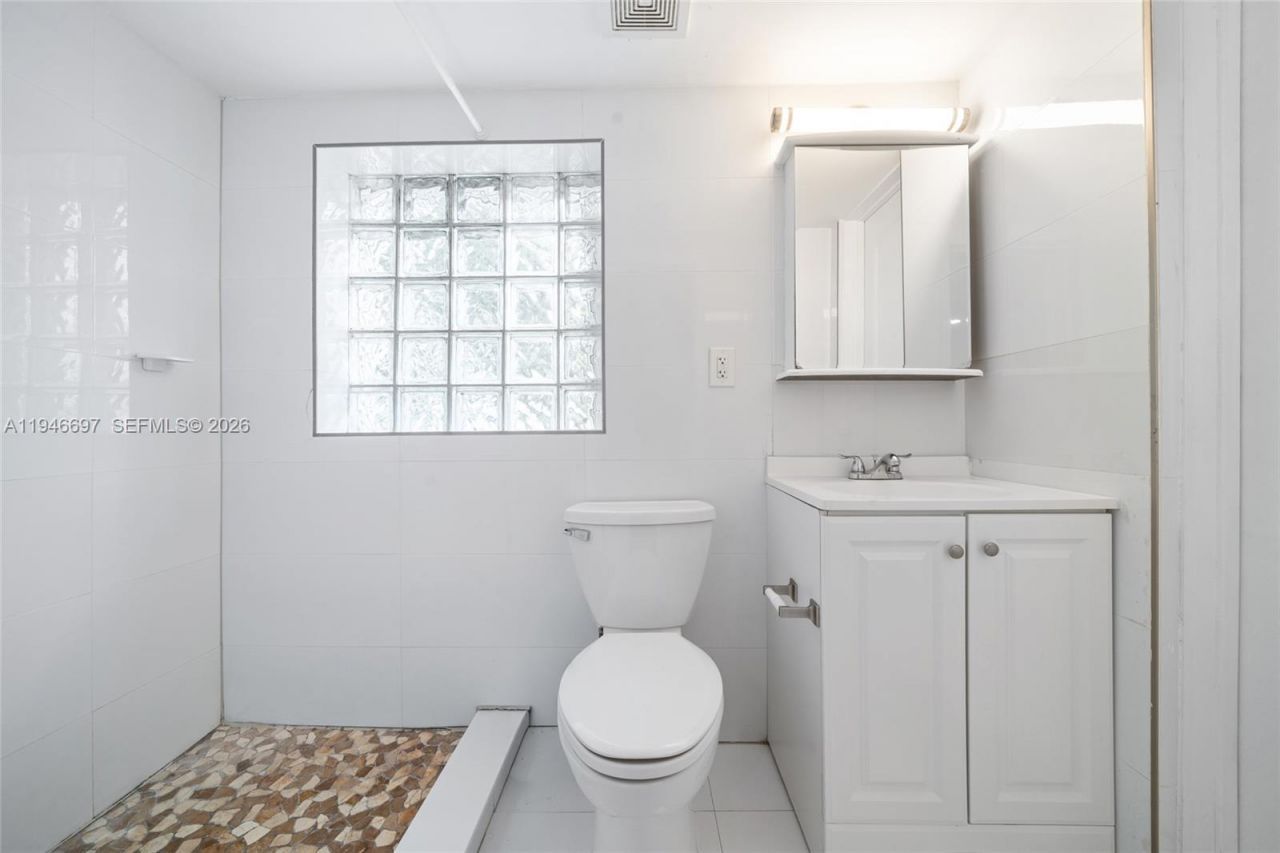 1726 Roosevelt St, Hollywood, FL 33020 Photo