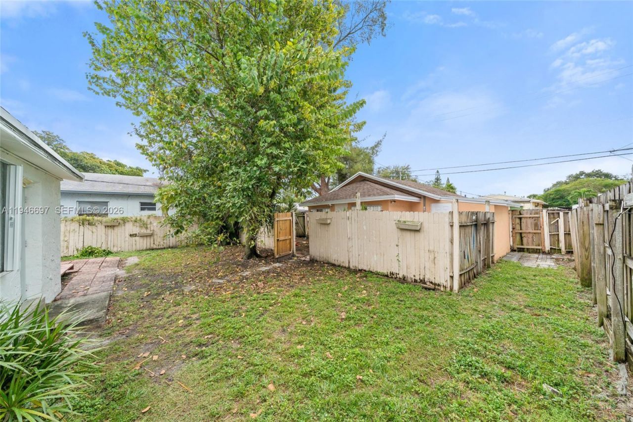 1726 Roosevelt St, Hollywood, FL 33020 Photo