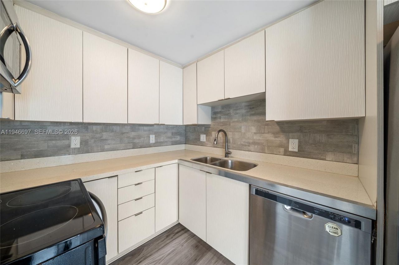 1726 Roosevelt St, Hollywood, FL 33020 Photo