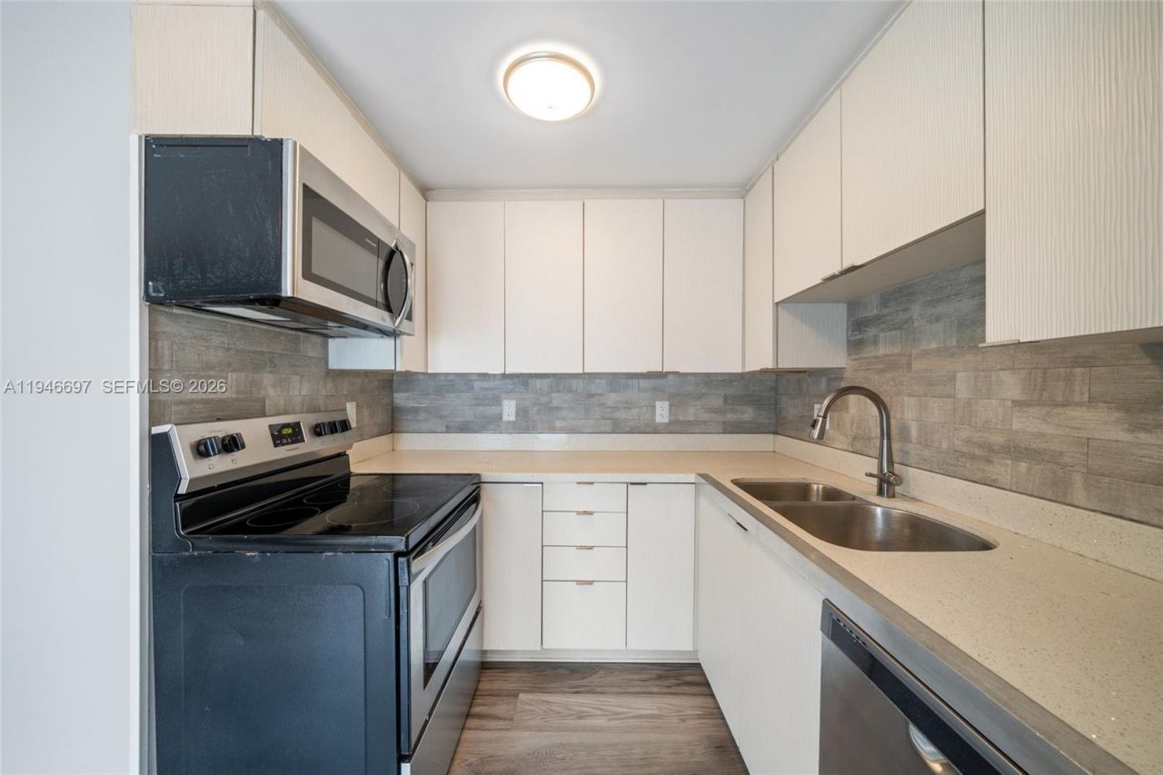 1726 Roosevelt St, Hollywood, FL 33020 Photo