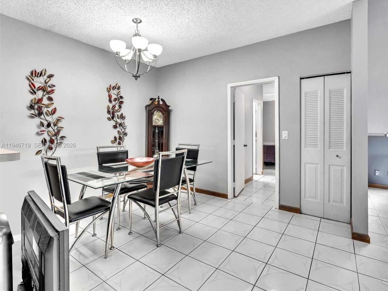 9401 NW 14th Ct, Unit 224, Pembroke Pines, FL 33024 Photo