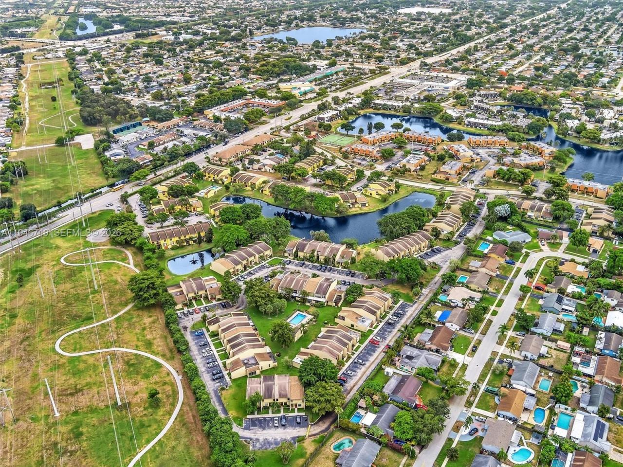 9401 NW 14th Ct, Unit 224, Pembroke Pines, FL 33024 Photo