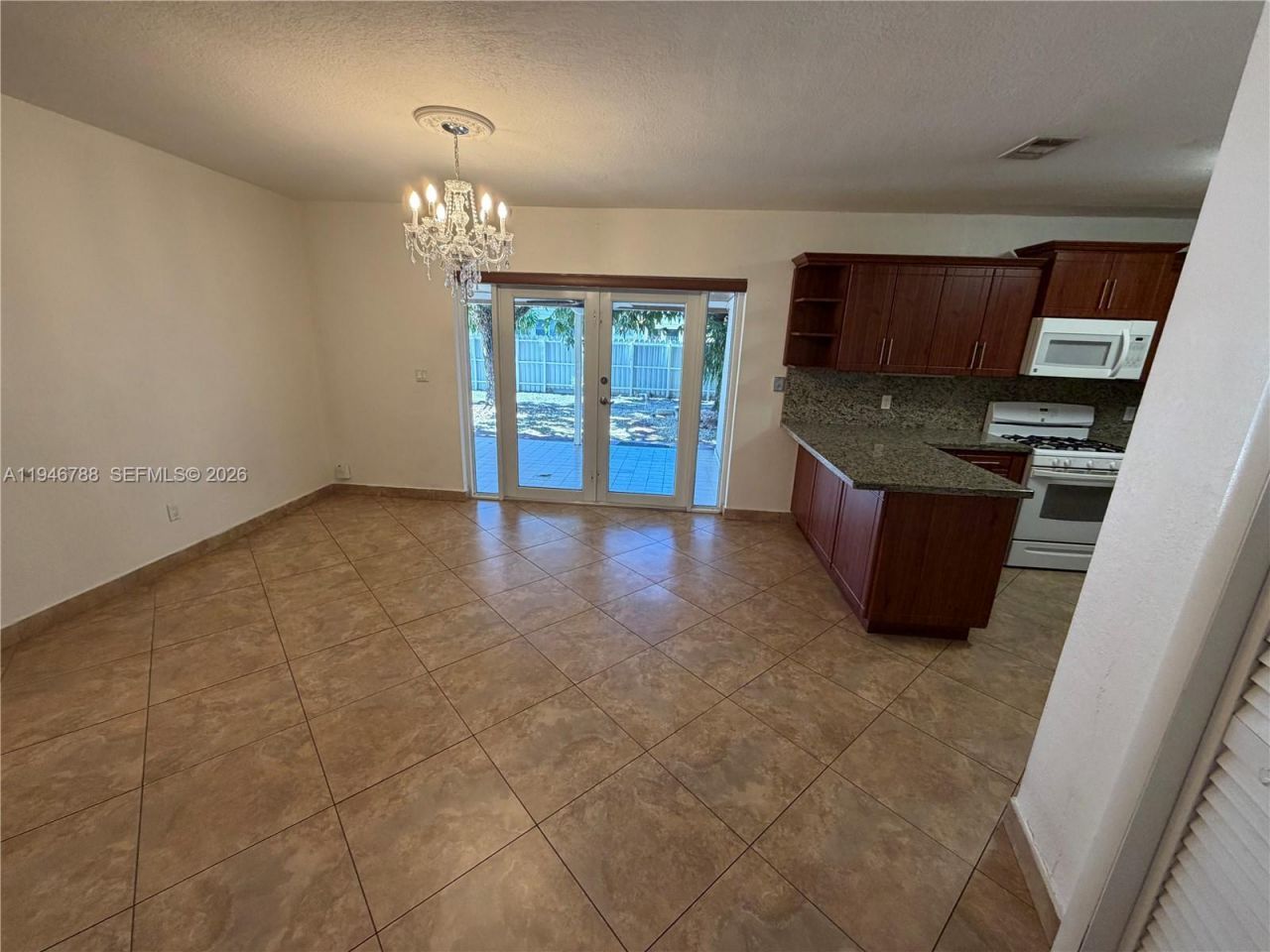 6090 W 5th Ln, Hialeah, FL 33012 Photo