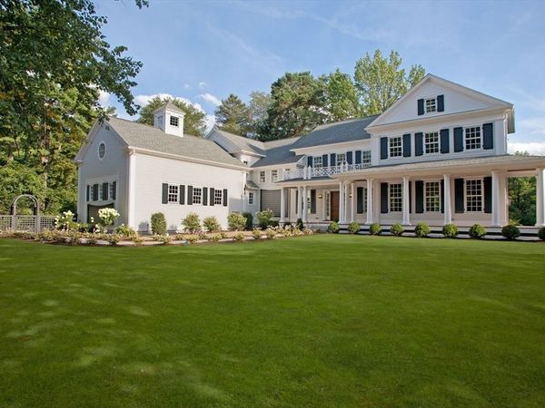 315 Musketaquid Rd, Concord, MA 01742