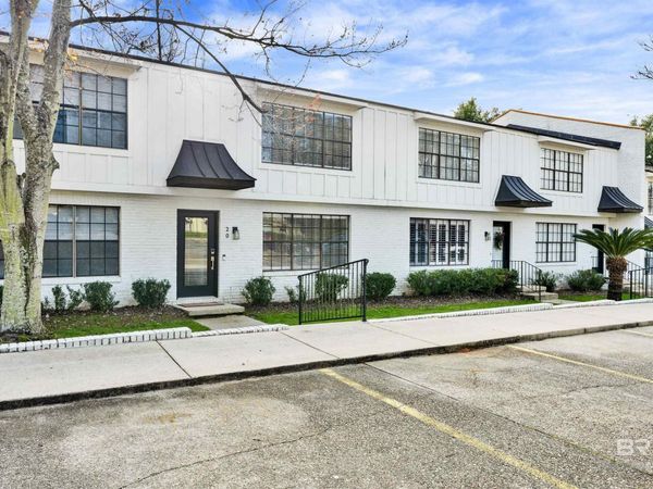 314 Gayfer Court, Unit 20, Fairhope, AL 36532