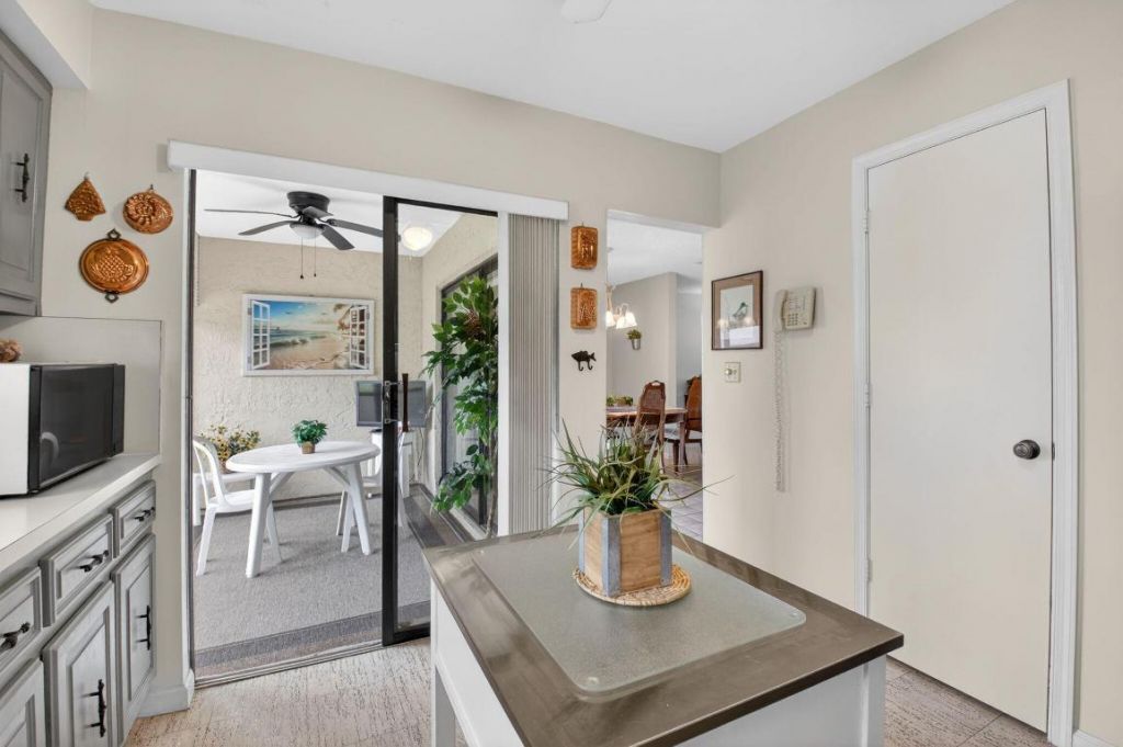 4972 Dovewood Road, Unit B, Boynton Beach, FL 33436 Photo