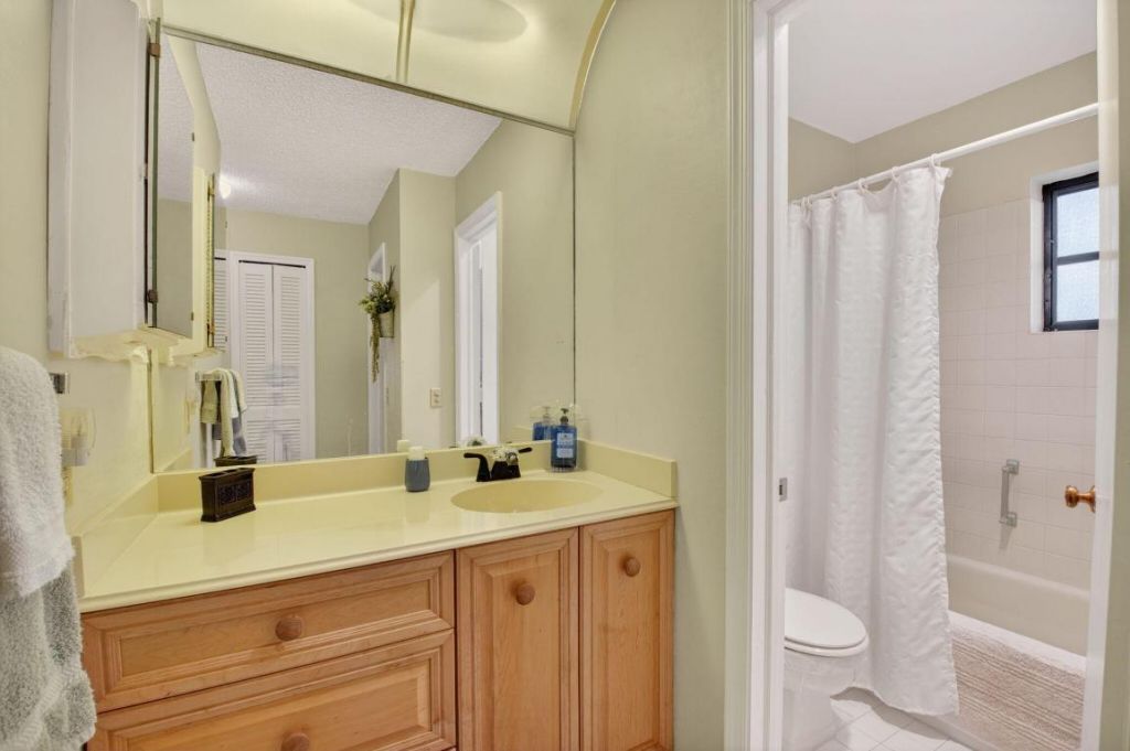 4972 Dovewood Road, Unit B, Boynton Beach, FL 33436 Photo