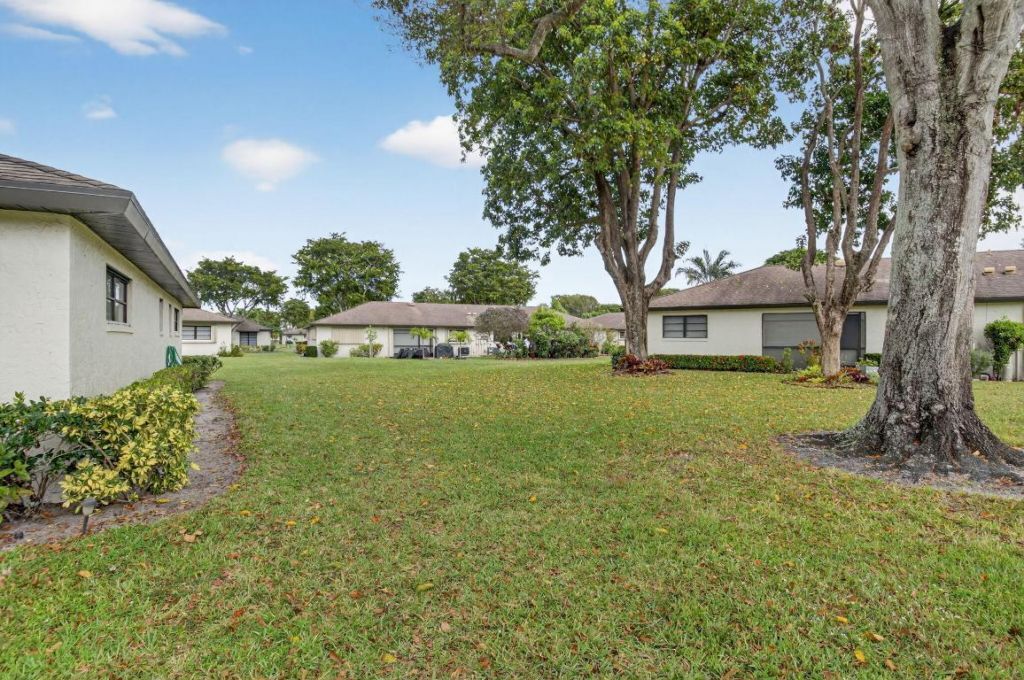 4972 Dovewood Road, Unit B, Boynton Beach, FL 33436 Photo