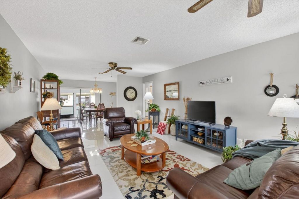 4972 Dovewood Road, Unit B, Boynton Beach, FL 33436 Photo