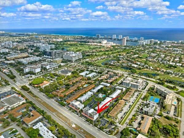 10 SE 13th Street, Unit C3, Boca Raton, FL 33432