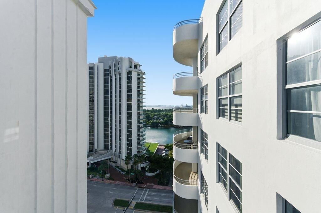5555 Collins Avenue, Unit 16p, Miami Beach, FL 33140 Photo