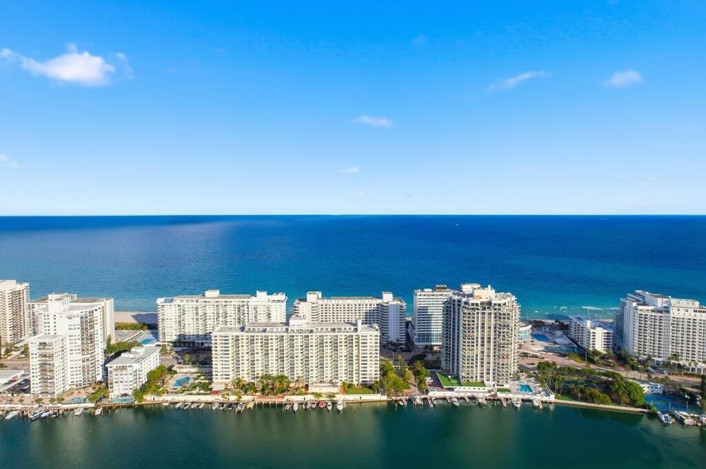 5555 Collins Avenue, Unit 16p, Miami Beach, FL 33140 Photo