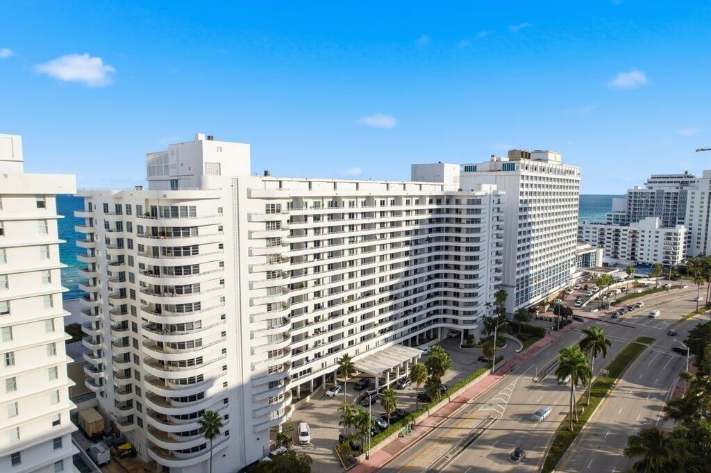 5555 Collins Avenue, Unit 16p, Miami Beach, FL 33140 Photo