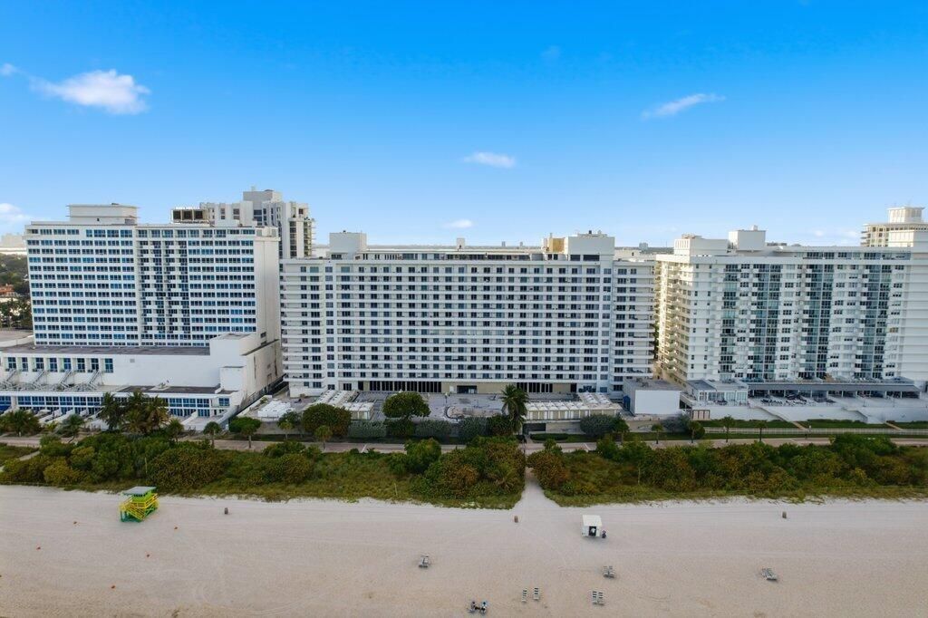 5555 Collins Avenue, Unit 16p, Miami Beach, FL 33140 Photo