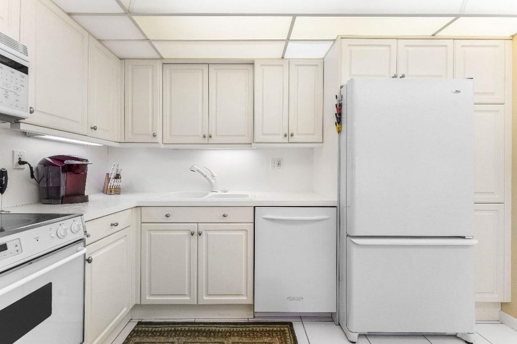 3125 NE 48th Court, Unit 220, Lighthouse Point, FL 33064 Photo