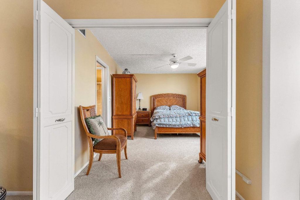 3125 NE 48th Court, Unit 220, Lighthouse Point, FL 33064 Photo