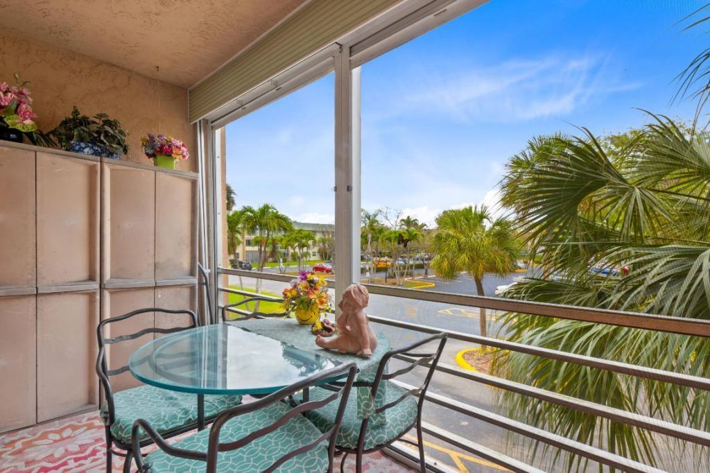 4980 E Sabal Palm Boulevard, Unit 226, Tamarac, FL 33319 Photo