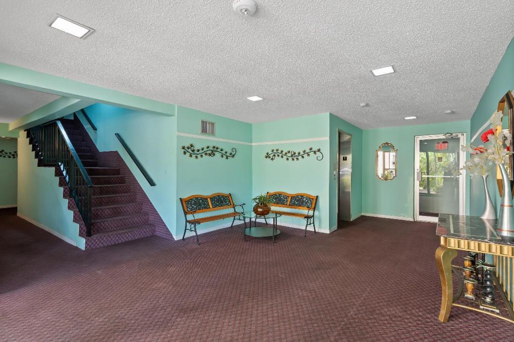 4980 E Sabal Palm Boulevard, Unit 226, Tamarac, FL 33319 Photo