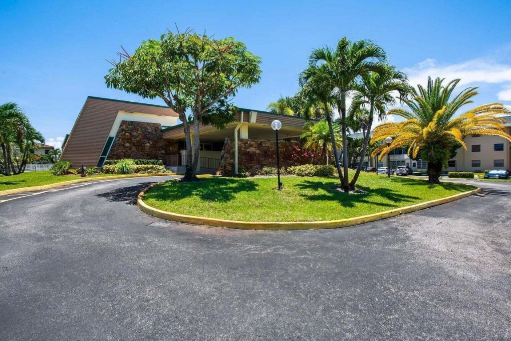 4980 E Sabal Palm Boulevard, Unit 226, Tamarac, FL 33319 Photo