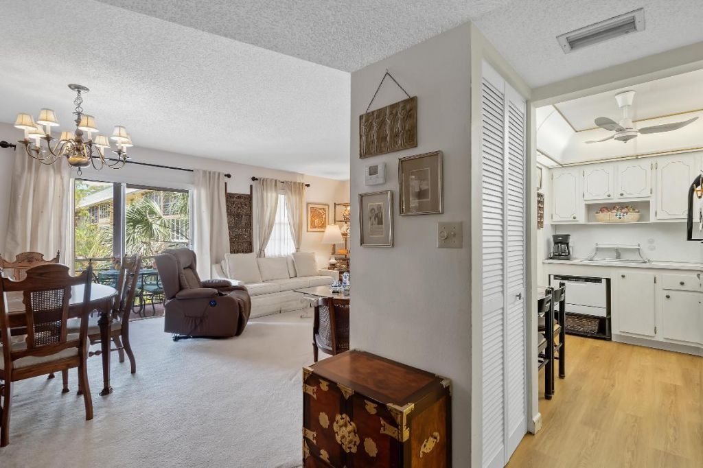 4980 E Sabal Palm Boulevard, Unit 226, Tamarac, FL 33319 Photo