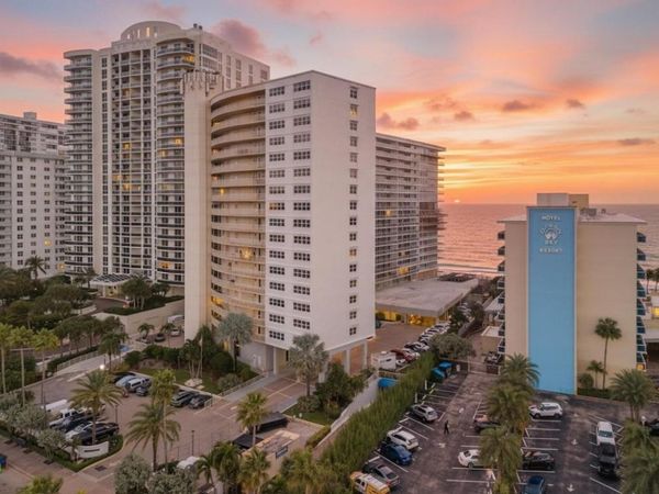 4100 Galt Ocean Drive, Unit 910, Fort Lauderdale, FL 33308