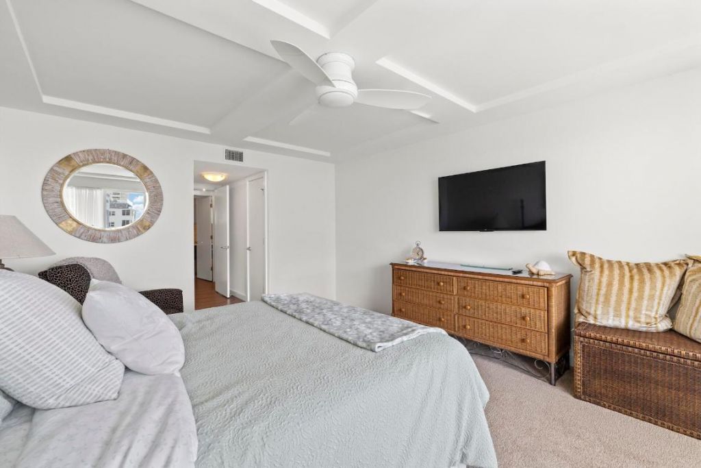 4100 Galt Ocean Drive, Unit 910, Fort Lauderdale, FL 33308 Photo