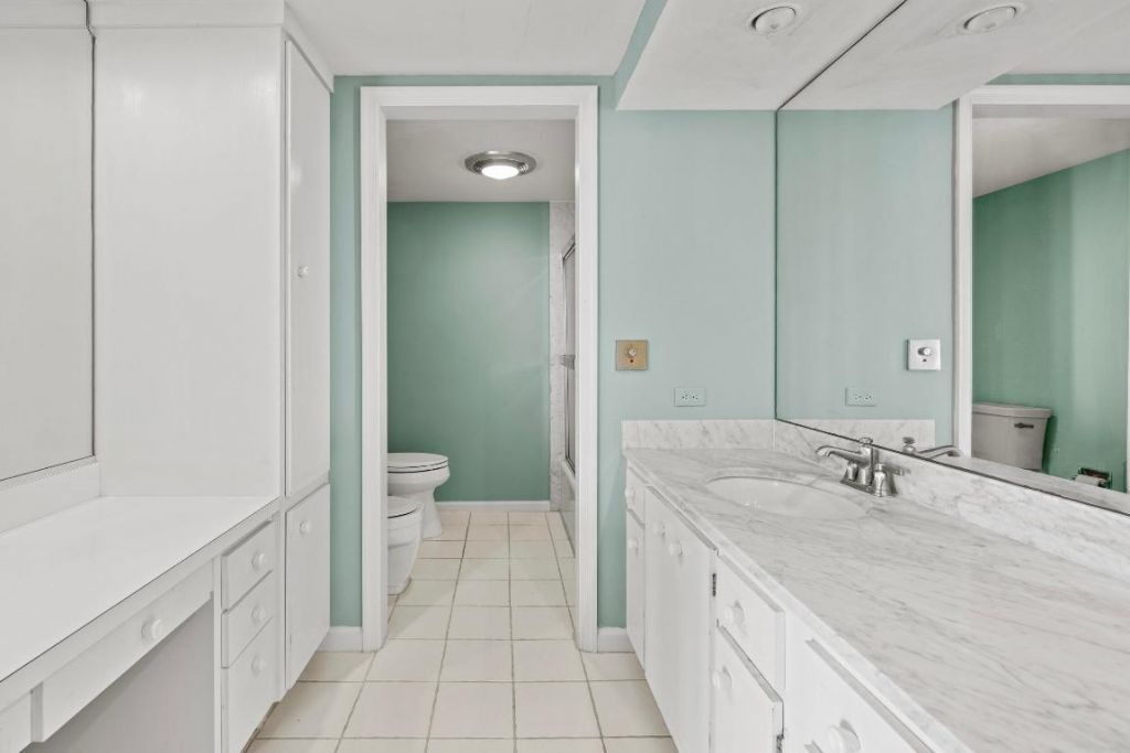 100 Beach Road, Unit 801, Tequesta, FL 33469 Photo