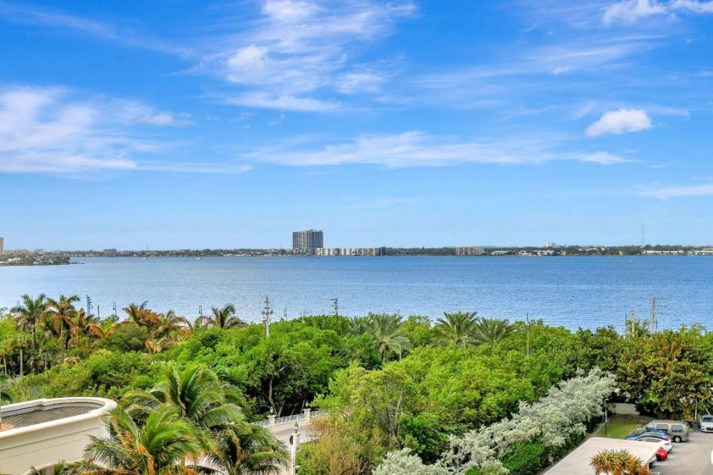 5380 N Ocean Drive, Unit 7c, Singer Island, FL 33404 Photo