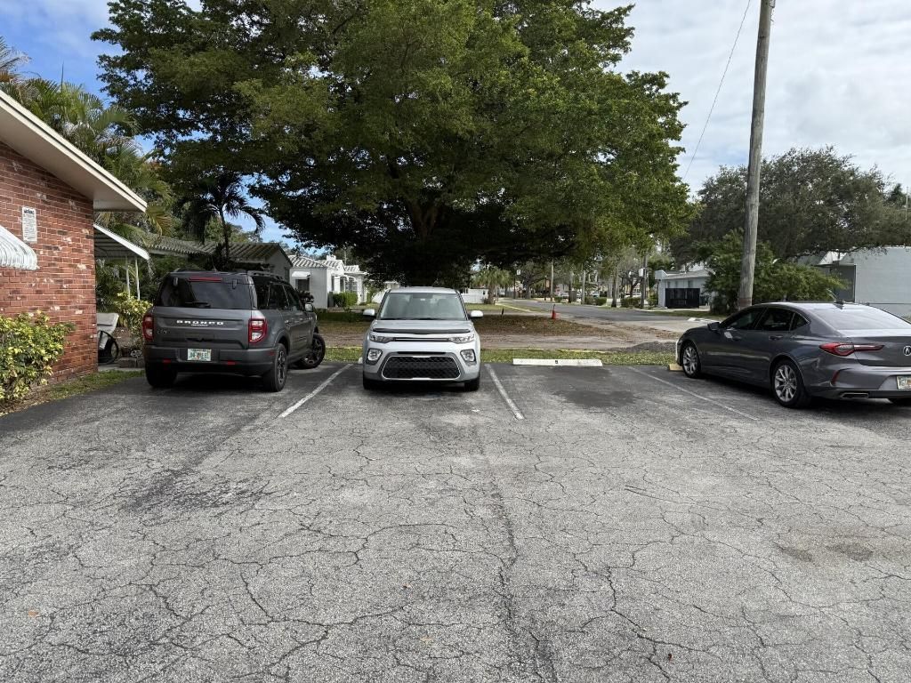 2641 Polk Street, Unit 11, Hollywood, FL 33020 Photo