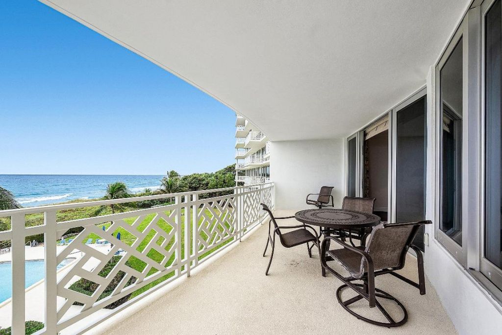 1225 S Ocean Boulevard, Unit 401, Delray Beach, FL 33483 Photo