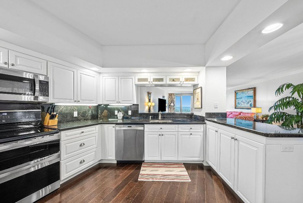 1225 S Ocean Boulevard, Unit 401, Delray Beach, FL 33483 Photo