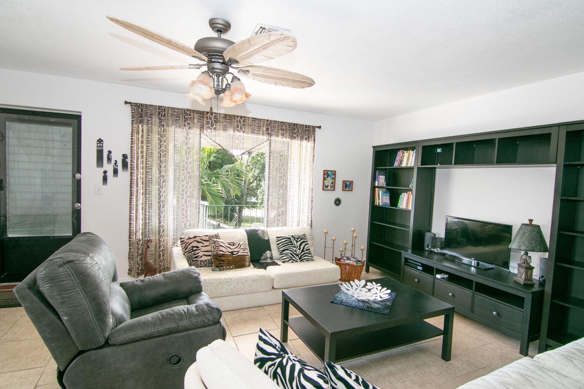 4056 Lake Osborne Drive, Unit 15, Lake Worth Beach, FL 33461 Photo