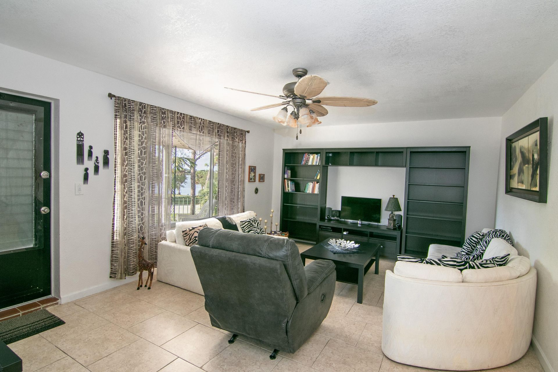 4056 Lake Osborne Drive, Unit 15, Lake Worth Beach, FL 33461 Photo
