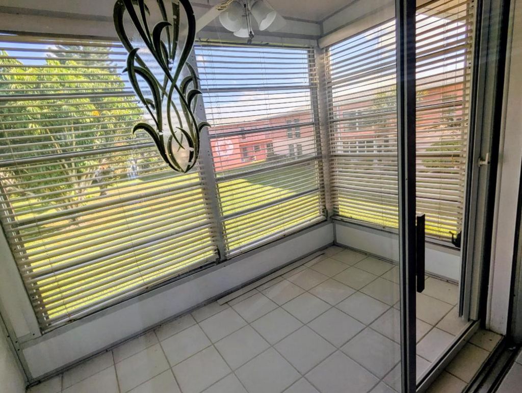 2 Golfs Edge, Unit D, West Palm Beach, FL 33417 Photo
