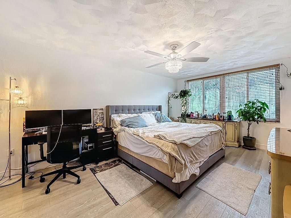 1101 NE 191st Street, Unit H213, Miami, FL 33179 Photo