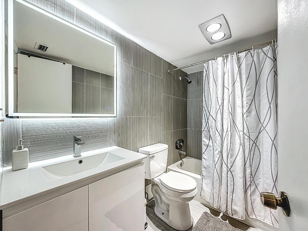 1101 NE 191st Street, Unit H213, Miami, FL 33179 Photo