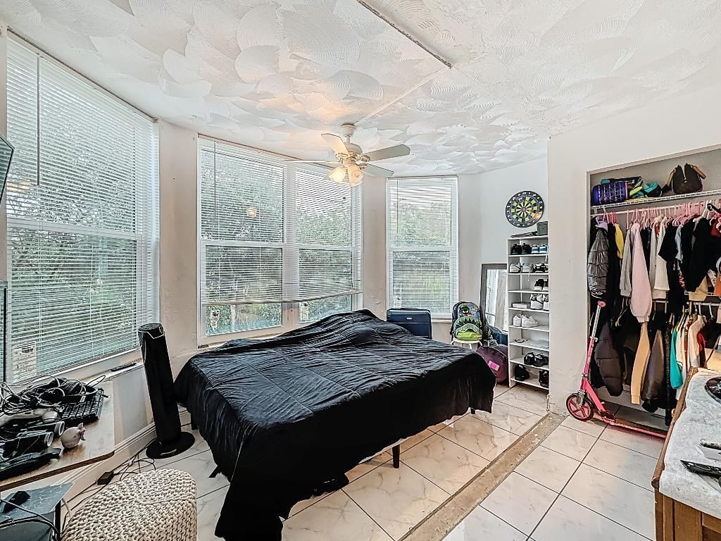 1101 NE 191st Street, Unit H213, Miami, FL 33179 Photo