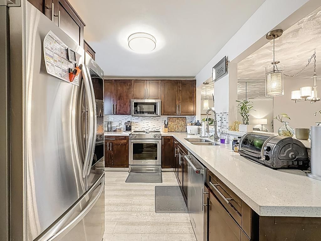 1101 NE 191st Street, Unit H213, Miami, FL 33179 Photo