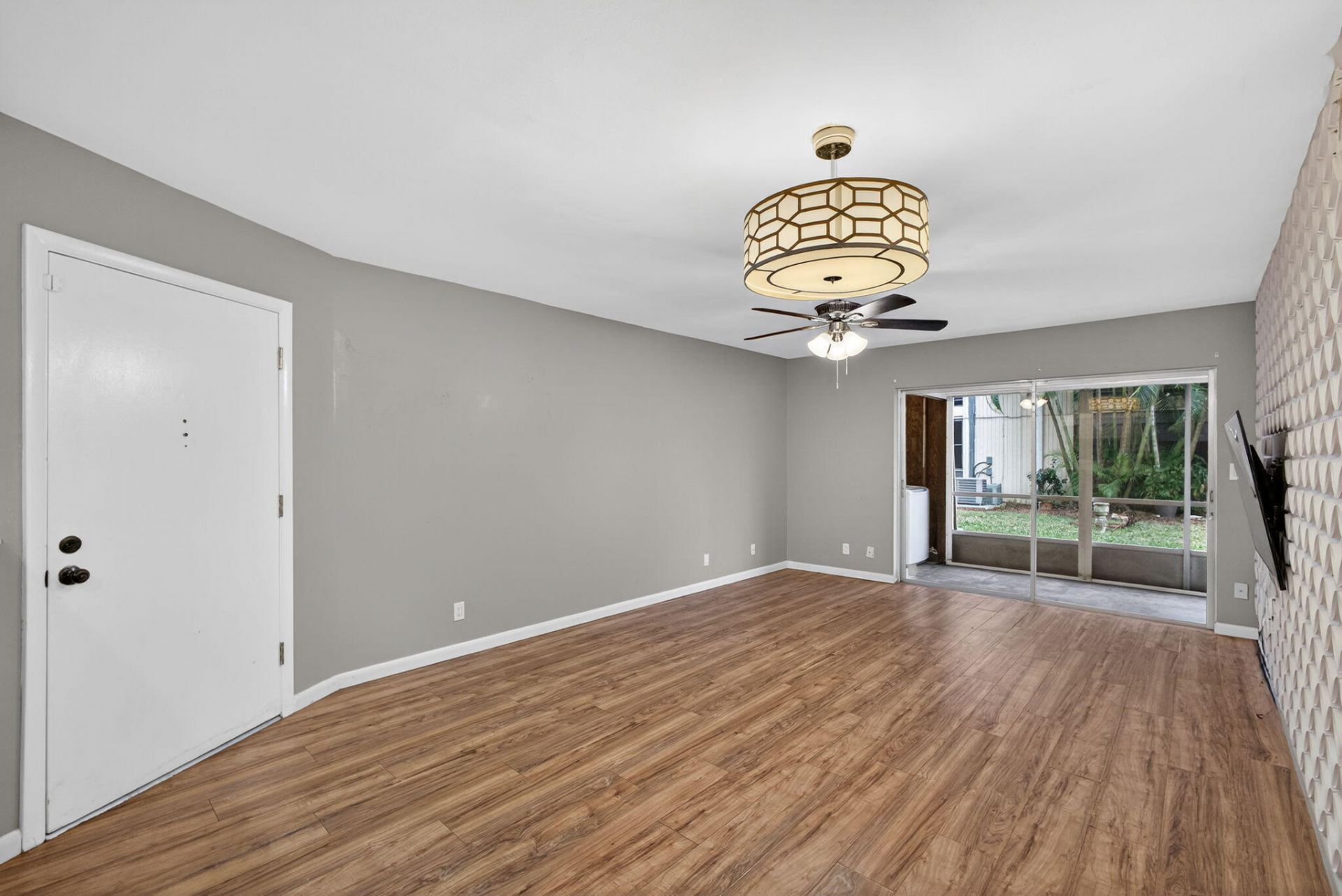 10821 N Military Trail, Unit 3, Palm Beach Gardens, FL 33410 Photo