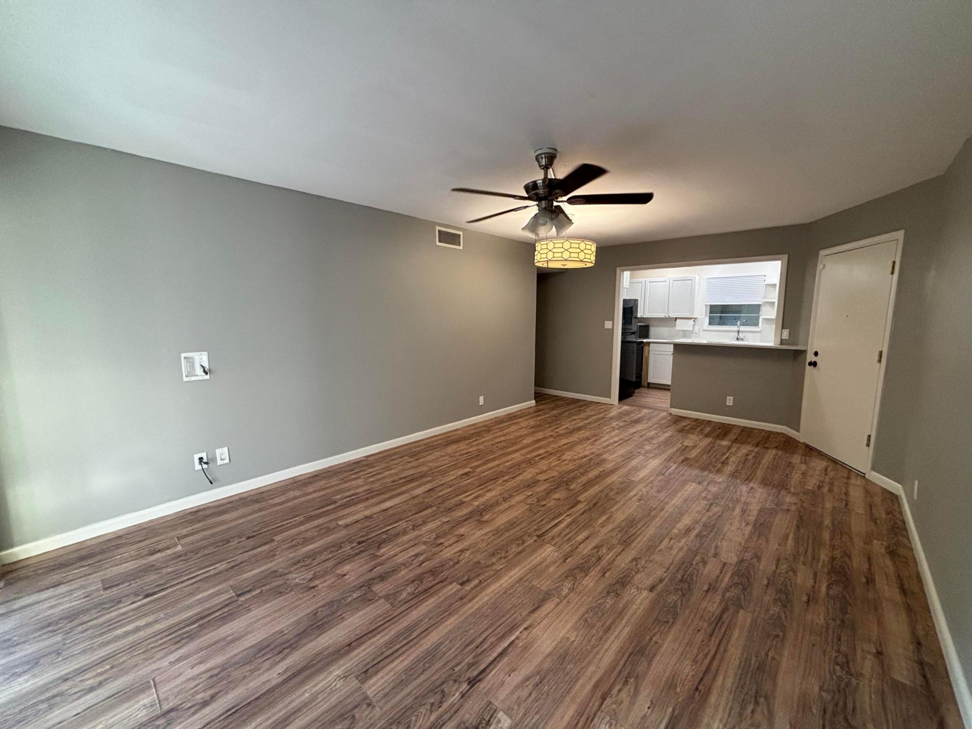 10821 N Military Trail, Unit 3, Palm Beach Gardens, FL 33410 Photo