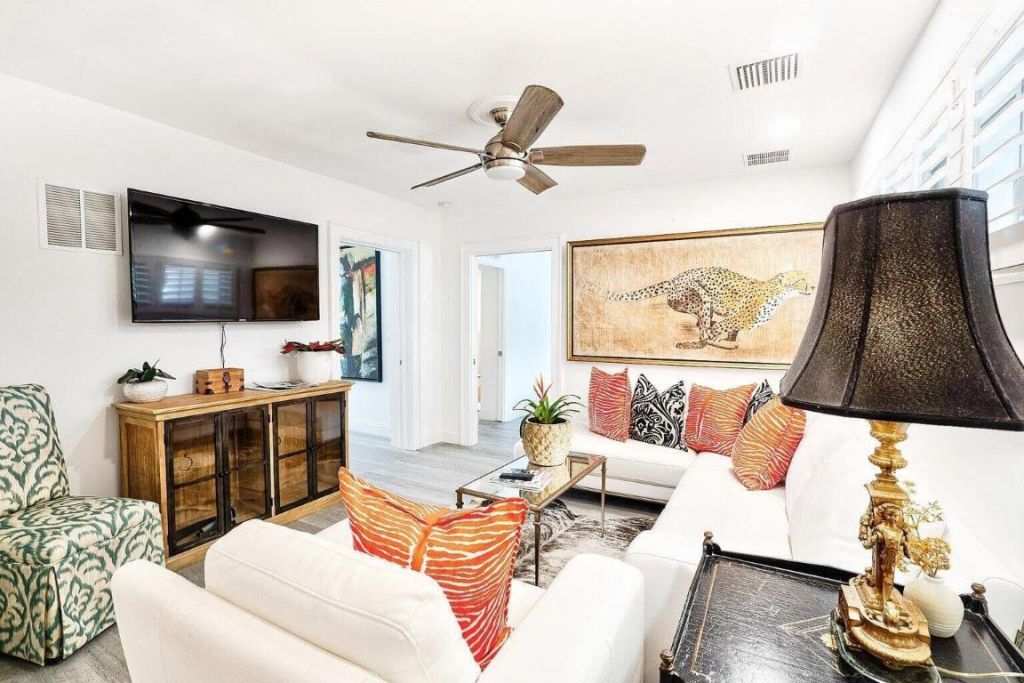 246 Elwa Place, West Palm Beach, FL 33405 Photo