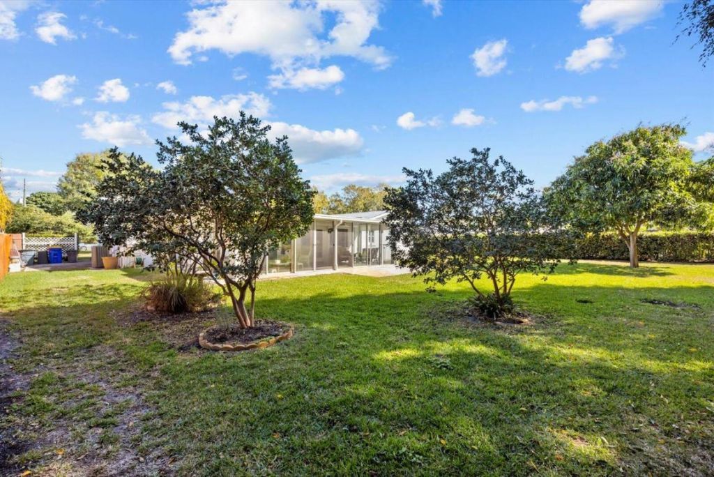 1346 NW Pine Lake Drive, Stuart, FL 34994 Photo