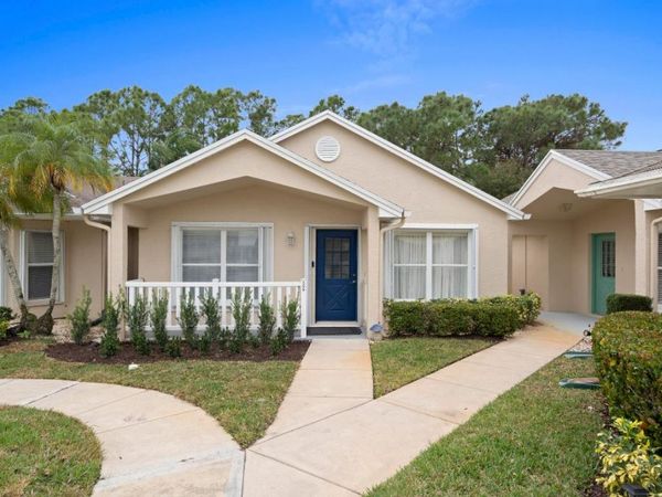 599 NW San Remo Circle, Port Saint Lucie, FL 34986