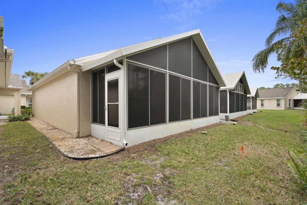 599 NW San Remo Circle, Port Saint Lucie, FL 34986 Photo