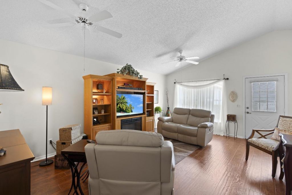 599 NW San Remo Circle, Port Saint Lucie, FL 34986 Photo